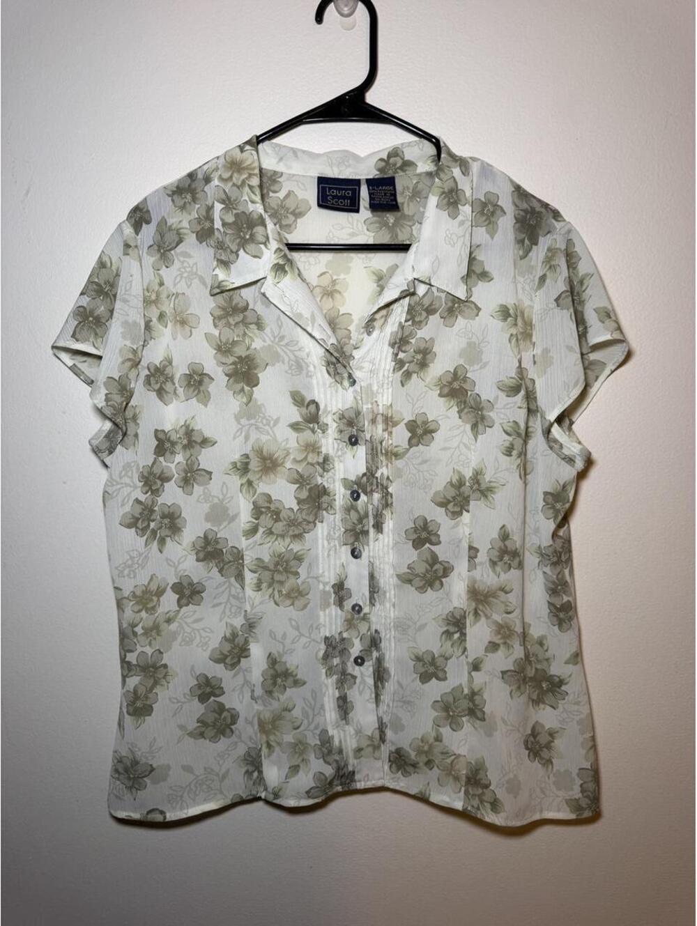 Laura Scott Green Floral Blouse Button Up Size XL PTP 22